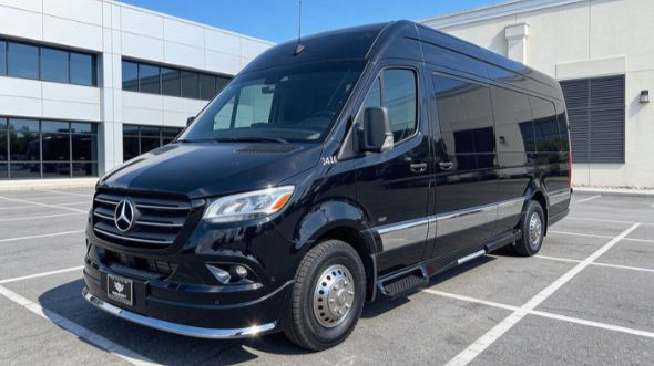 10 passenger sprinter van bellevue