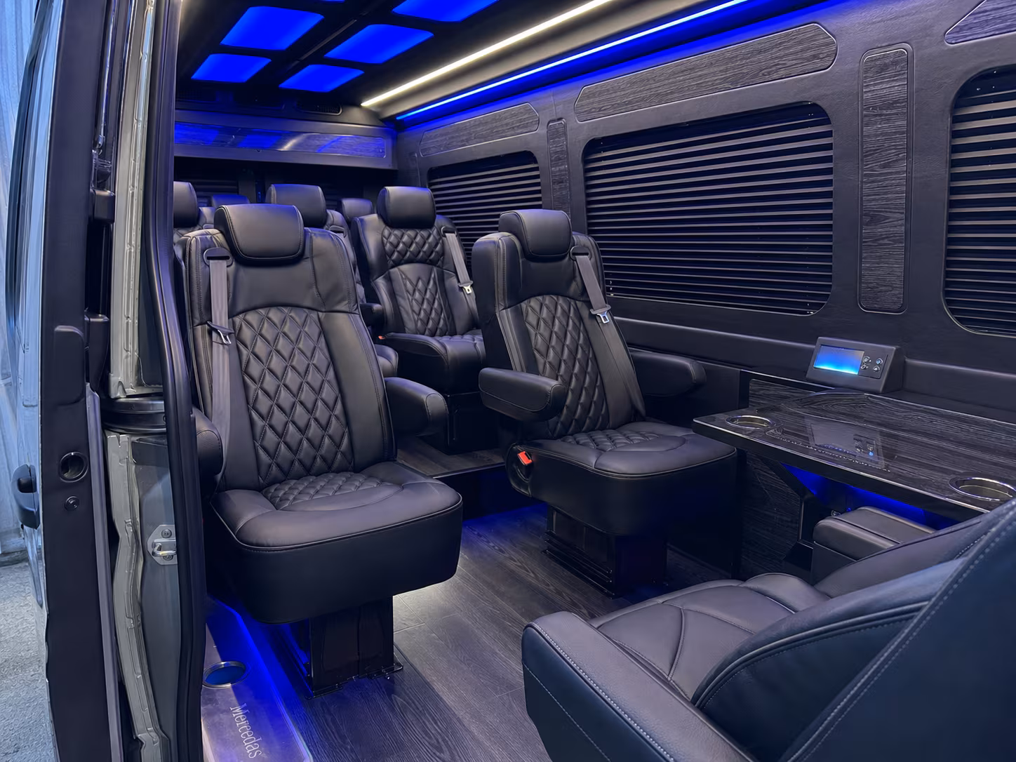 10 passenger sprinter van inside